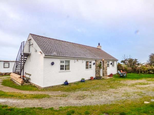 Ty Woods Cottage Rhoscolyn Extérieur photo